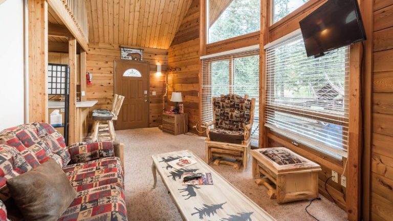 Ponderosa Lodge