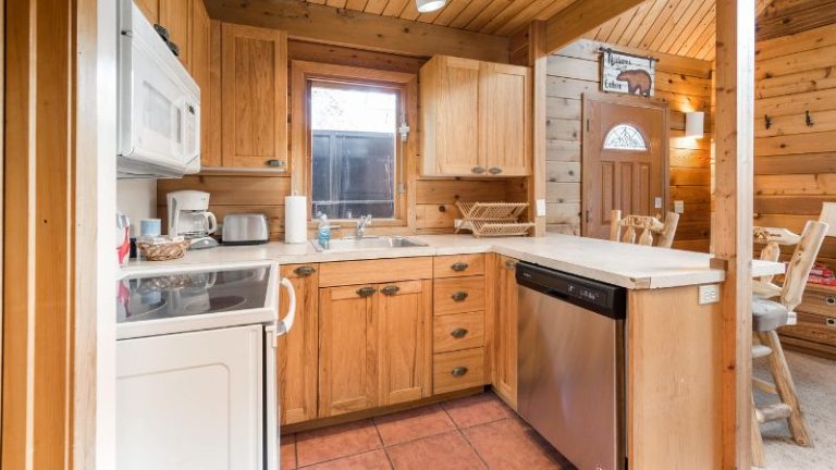 Ponderosa Lodge