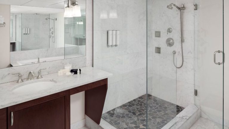 Portland Regency Hotel & Spa