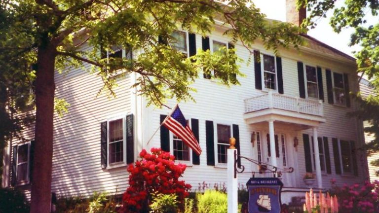 Pryor House Bed and Breakfast