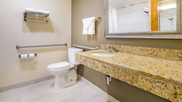 Quality Inn & Suites Florence- Cincinnati South