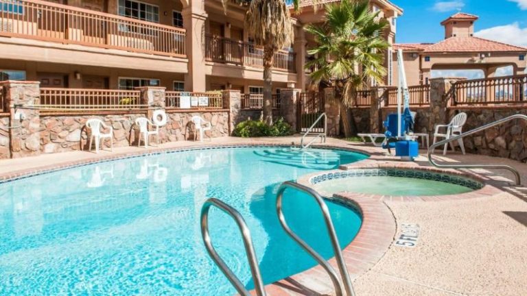 Quality Inn & Suites Las Cruces – University Area