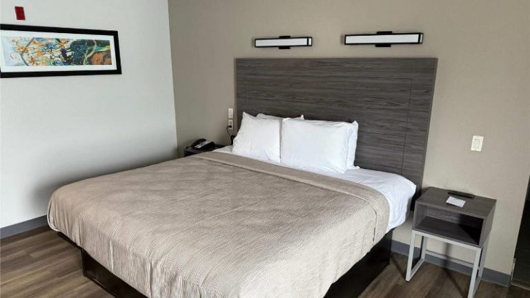 Quality Inn & Suites Biloxi – Ocean Springs