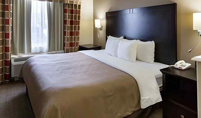 Quality Suites Houston NW Cy-Fair