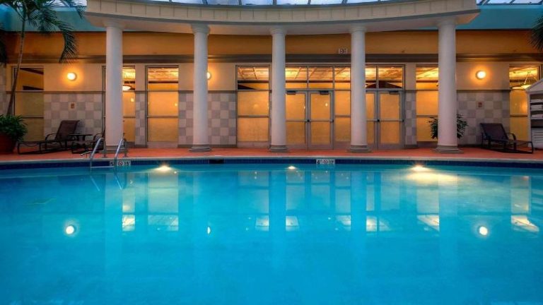 Radisson Hotel Cincinnati Riverfront
