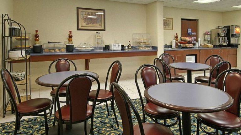 Ramada Limited Mount Sterling