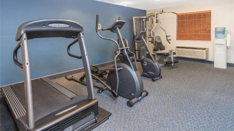 Ramada by Wyndham Springfield North