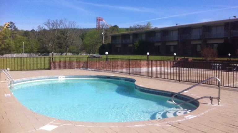 Red Carpet Inn Hot Springs