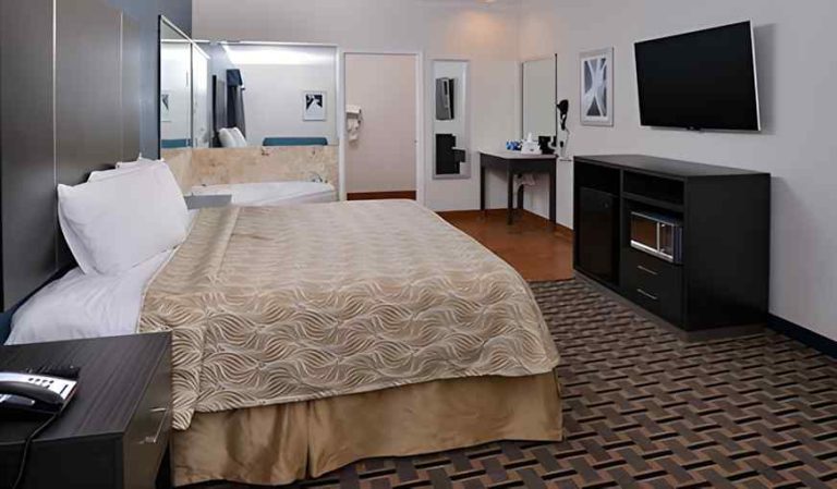 Regency Inn & Suites- Nw Houston