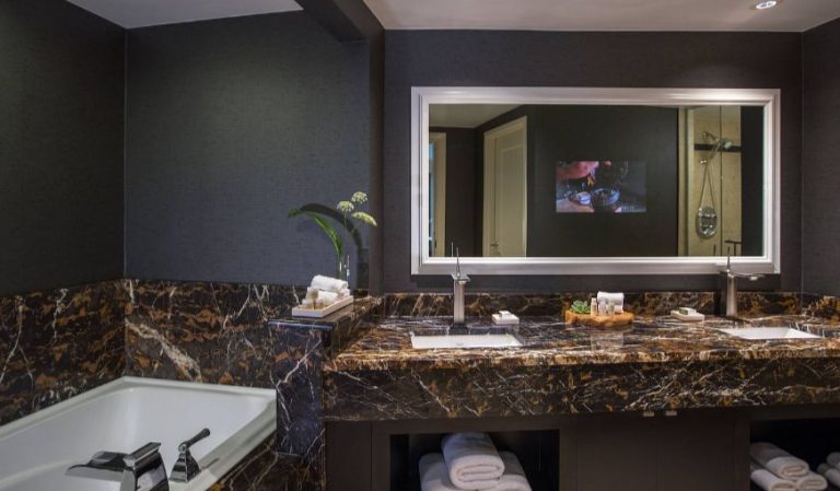 Renaissance Raleigh North Hills Hotel