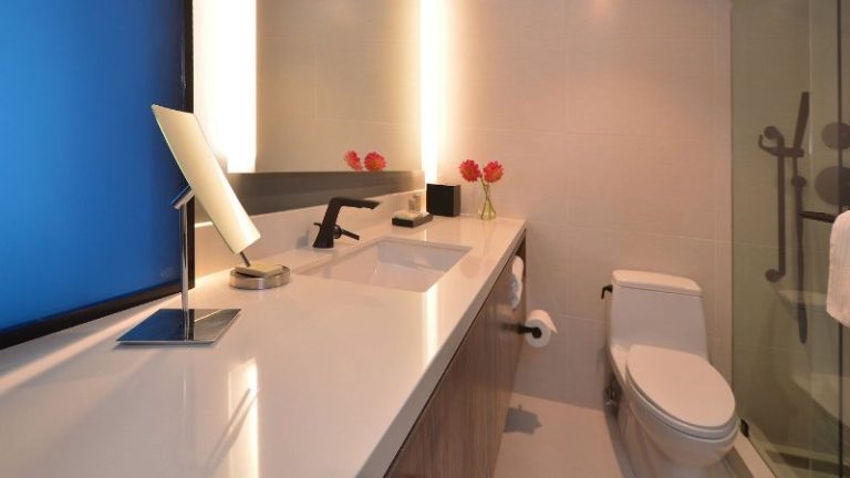 Renaissance Reno Downtown Hotel & Spa