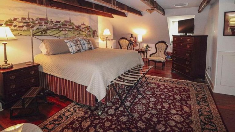 Richard Johnston Inn
