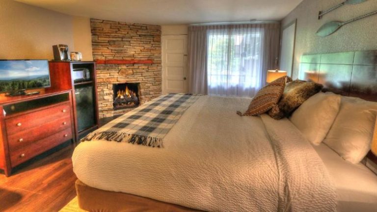 River Edge Inn