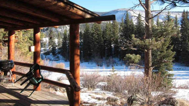 Riverbend Resort, cabin with a private hot tub, photo 6