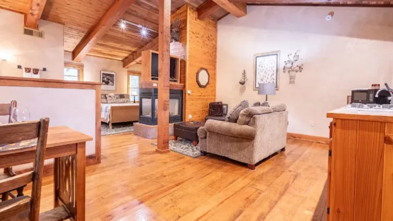 Ruidoso Lodge Cabin