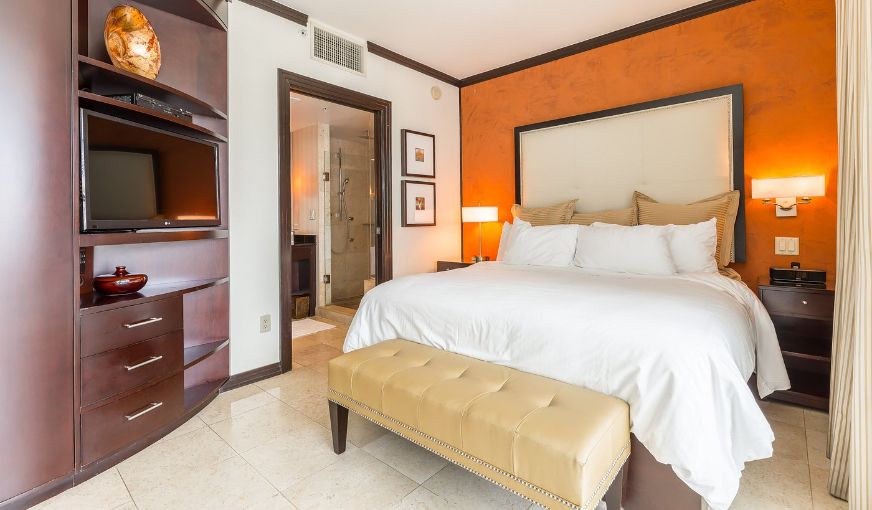 SBV Luxury Ocean Hotel Suites, room with private jacuzzi, photo 3