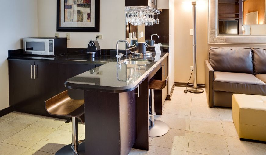 SBV Luxury Ocean Hotel Suites, room with private jacuzzi, photo 6