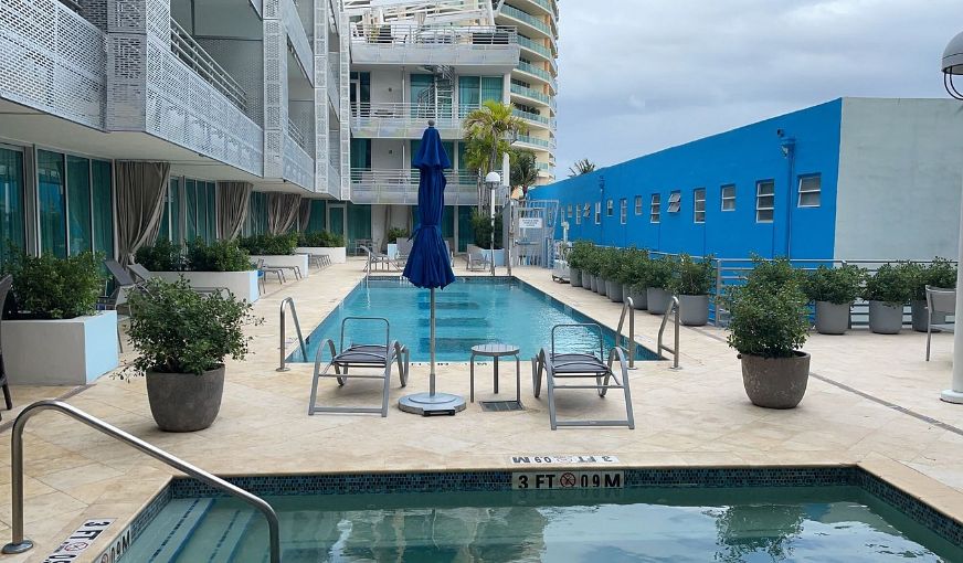 SBV Luxury Ocean Hotel Suites, room with private jacuzzi, photo 8