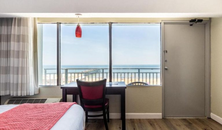 Sandcastle Resort