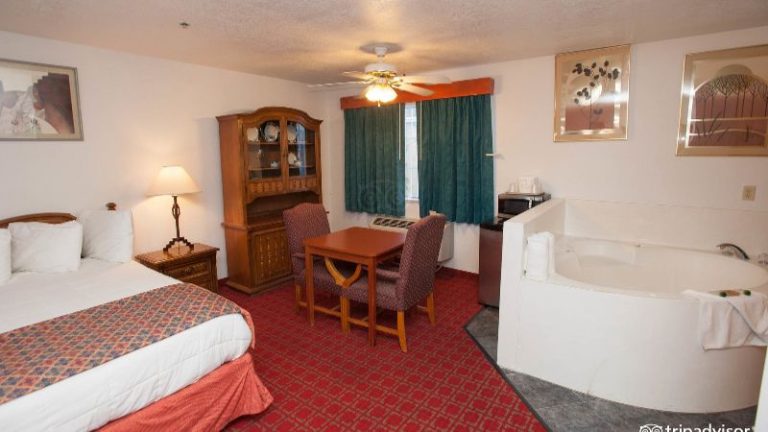 Sandia Peak Inn