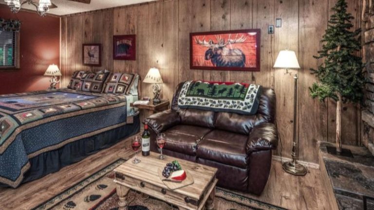 Shadow Mountain Lodge and Cabins