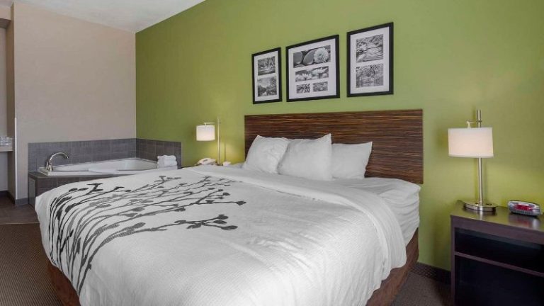 Sleep Inn & Suites