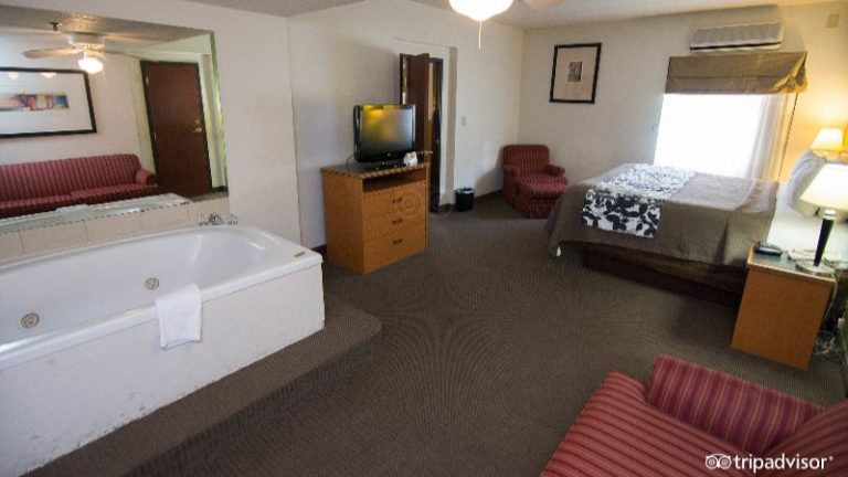 Sleep Inn & Suites