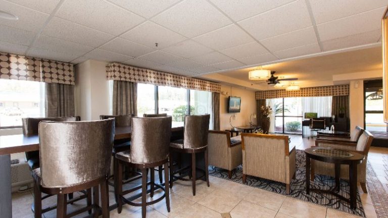 Spark By Hilton Biloxi Ocean Springs