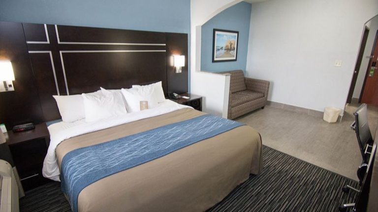 Spark by Hilton Galveston