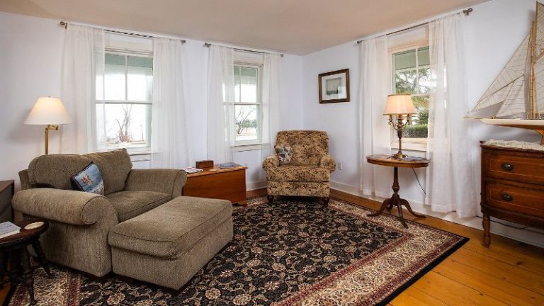 Spouter Inn Bed and Breakfast
