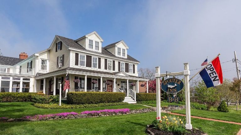 Spouter Inn Bed and Breakfast