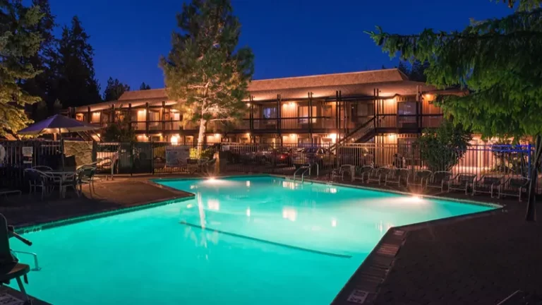 Station House Inn Tahoe, An Original by Oliver Hotels