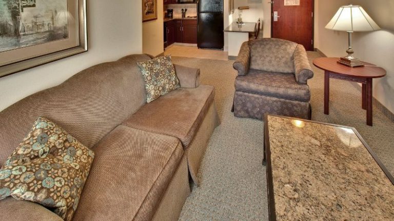 Staybridge Suites West Des Moines, an IHG Hotel