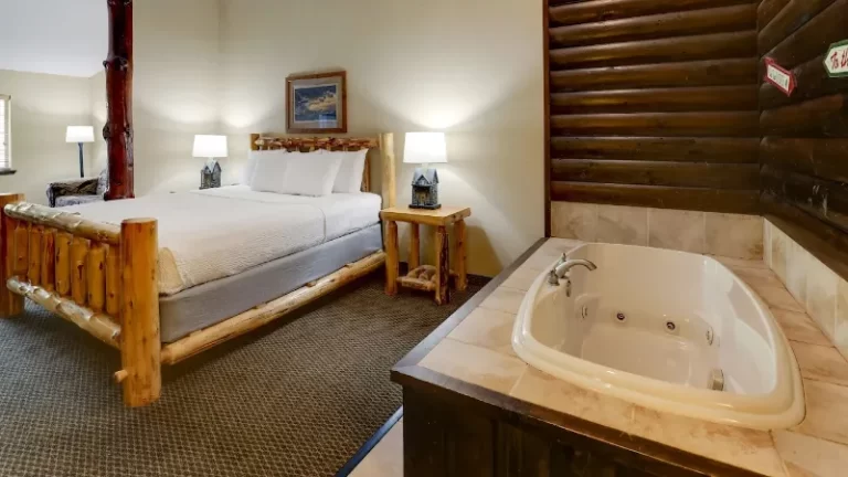 Stoney Creek Hotel Des Moines – Johnston