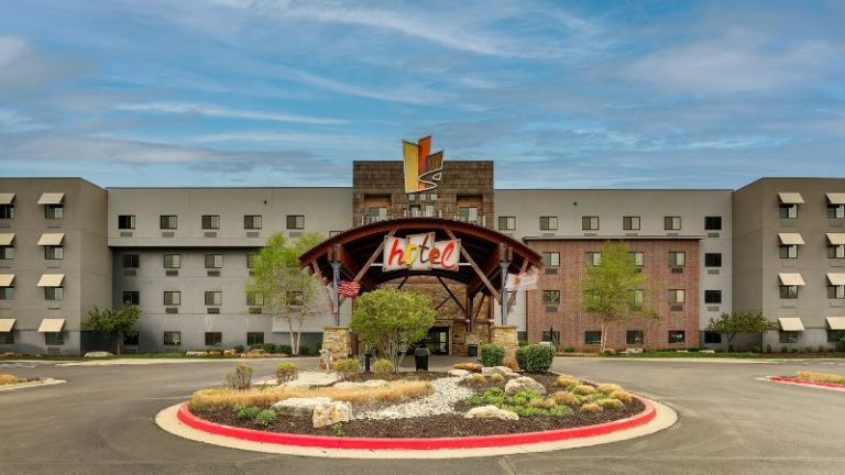 Stoney Creek Hotel Kansas City – Independence