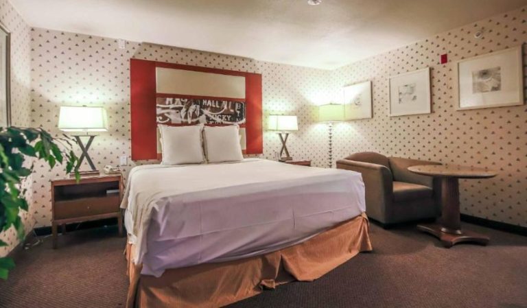 Sunrise Inn