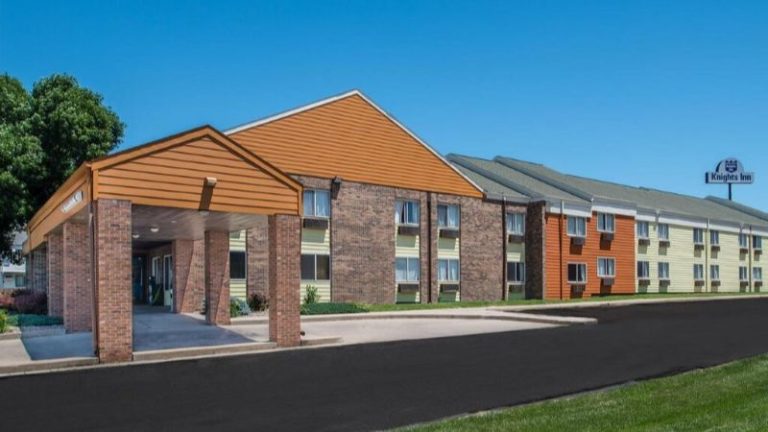 Sunset Inn And Suites