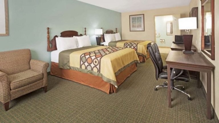 Super 8 Dallas East Near Fair Park Downtown