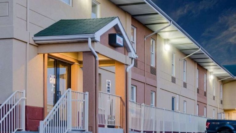 Super 8 by Wyndham Allentown