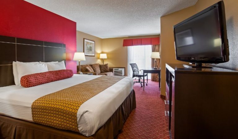 SureStay Plus Hotel by Best Western Oklahoma City North
