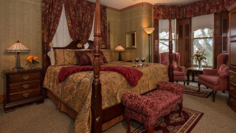 Sutherland House Victorian B&B