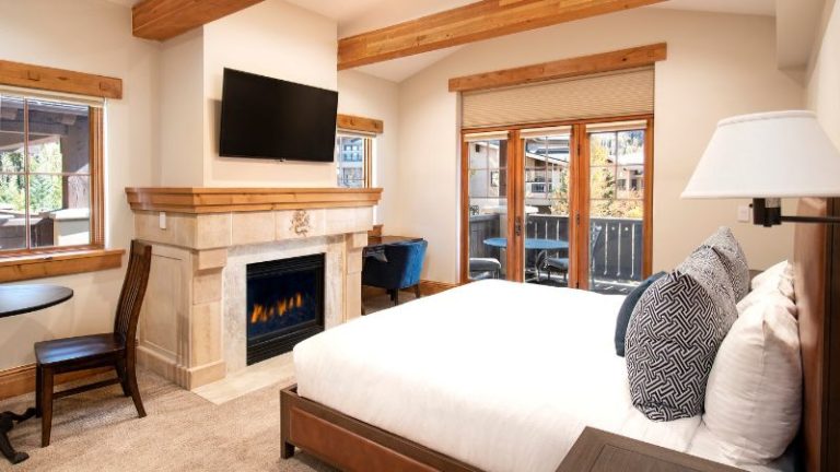 The Chateaux Deer Valley