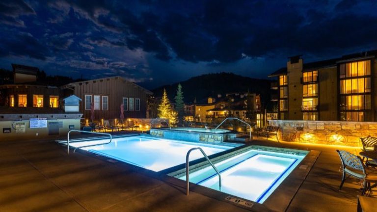 The Chateaux Deer Valley