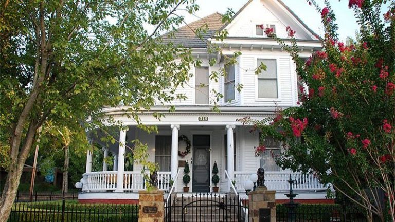 The Gables Inn