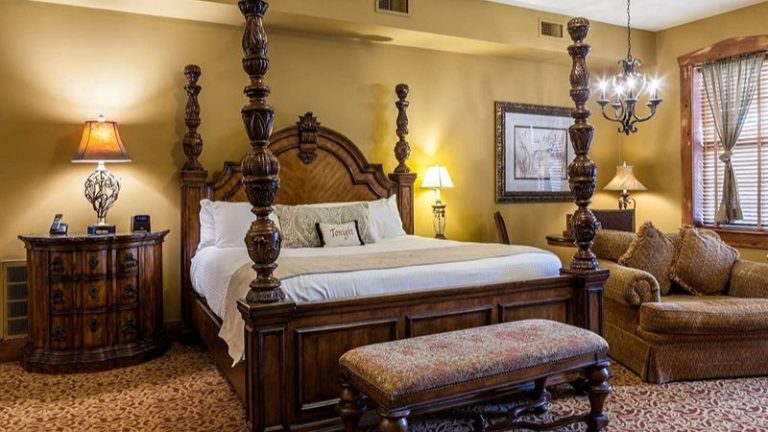 The Inn at Leola Village