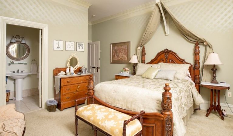 The Londonderry Inn