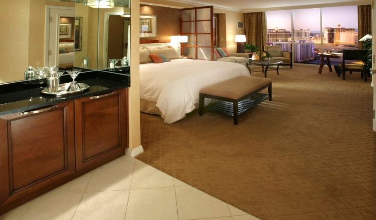 The Signature at MGM Grand