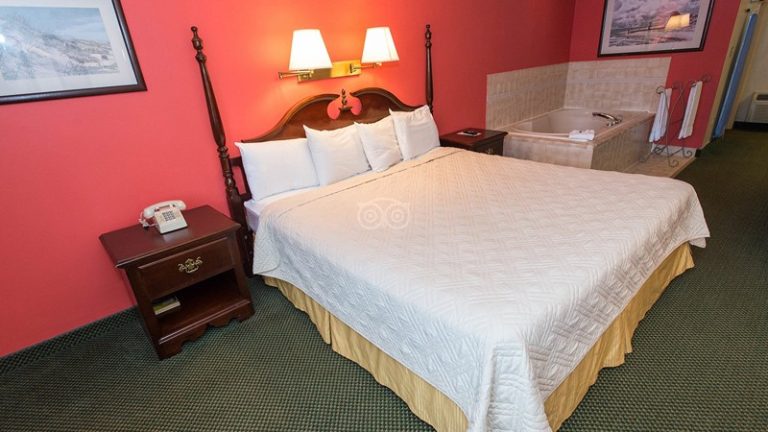 Uncommoner Hotel by Reverie Boutique Collection