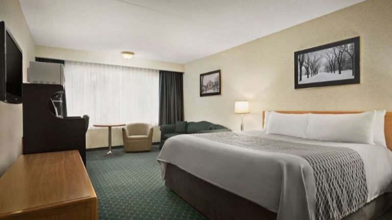Travelodge Winnipeg East