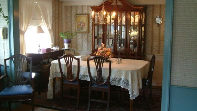 Truman Gillet House B & B